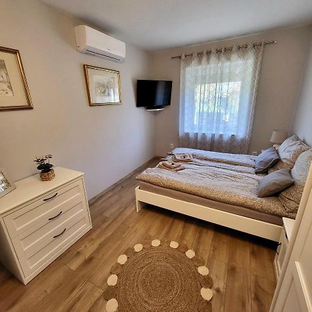 White Luxury Cottage- Matrai Vadaszhaz 4 Matraterenye Dış mekan fotoğraf