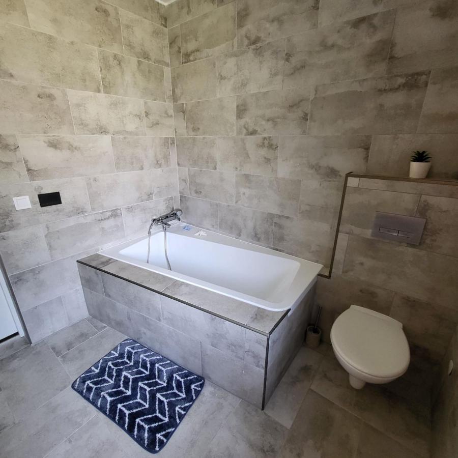 White Luxury Cottage- Matrai Vadaszhaz 4 Matraterenye Dış mekan fotoğraf